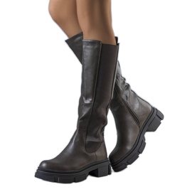 Green warm boots from Flores