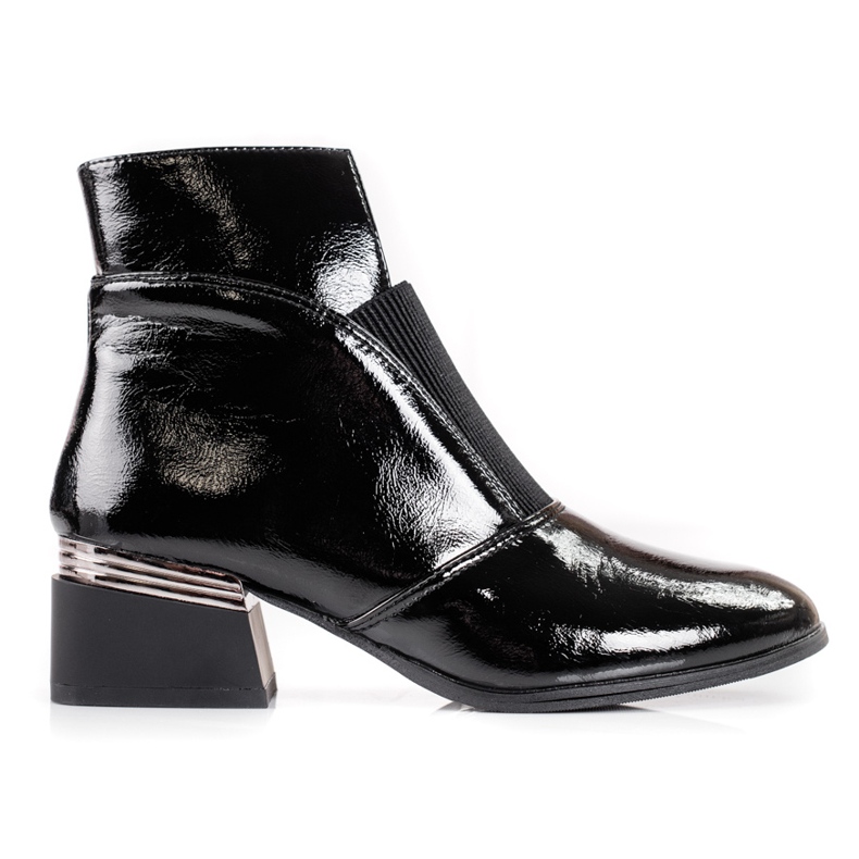 Women's slip-on boots with a Shelovet cut black