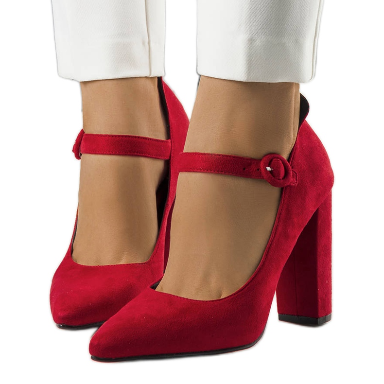 BM Red pumps with a Kaiser strap