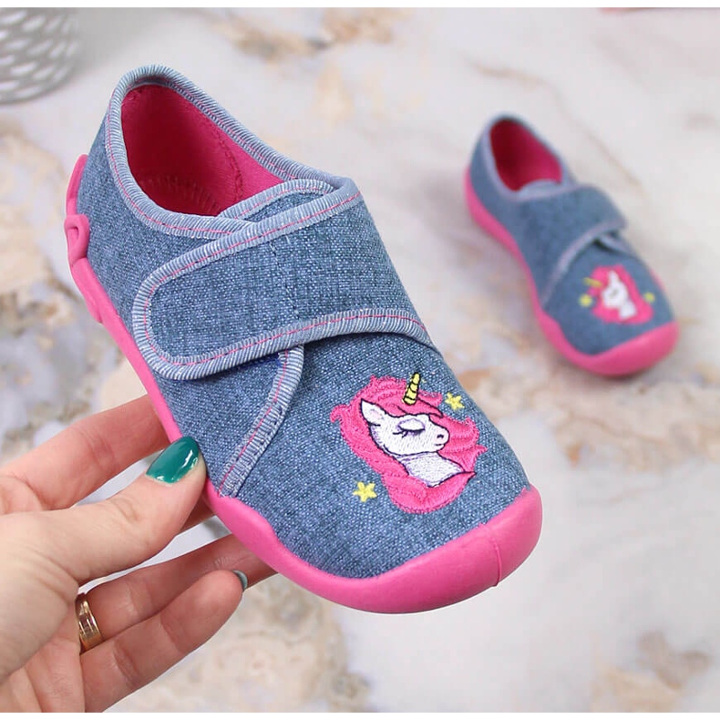 Girls' slippers for kindergarten with a unicorn Velcro Befado 122X016