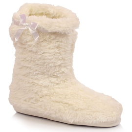 BM Women's high insulated white fur slippers Stella ecru