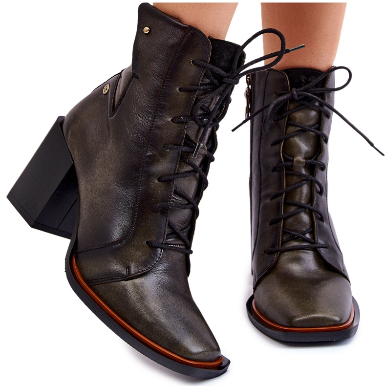 Classic Leather Lace Up Boots Maciejka 05667-09 Green