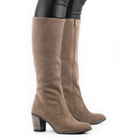 Olivier Women's insulated boots on a earthy post beige