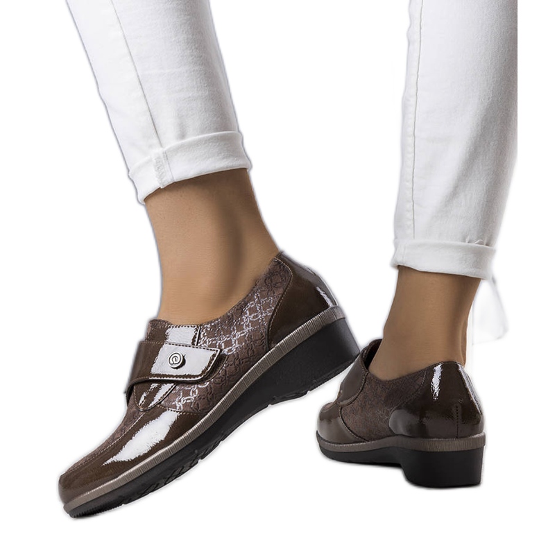 BM Drancy brown brogues khaki