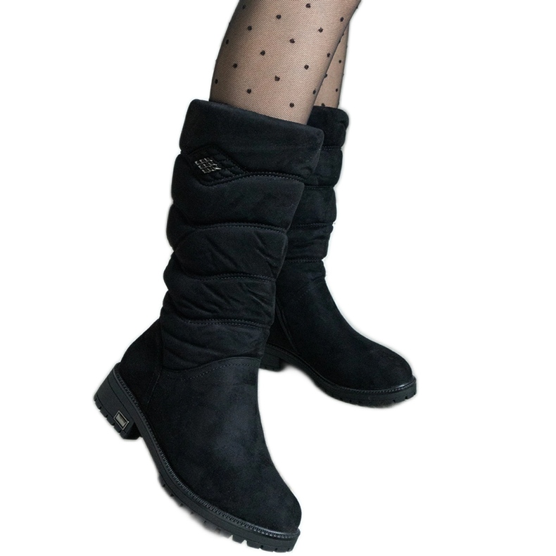 PA1 Black insulated boots from Jaelynn
