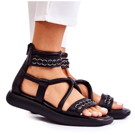 Leather Sandals On The Platform Maciejka 05559-01 Black