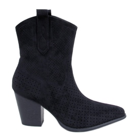 BM Douglas Black openwork cowboy boots BM Douglas Black openwork cowboy boots