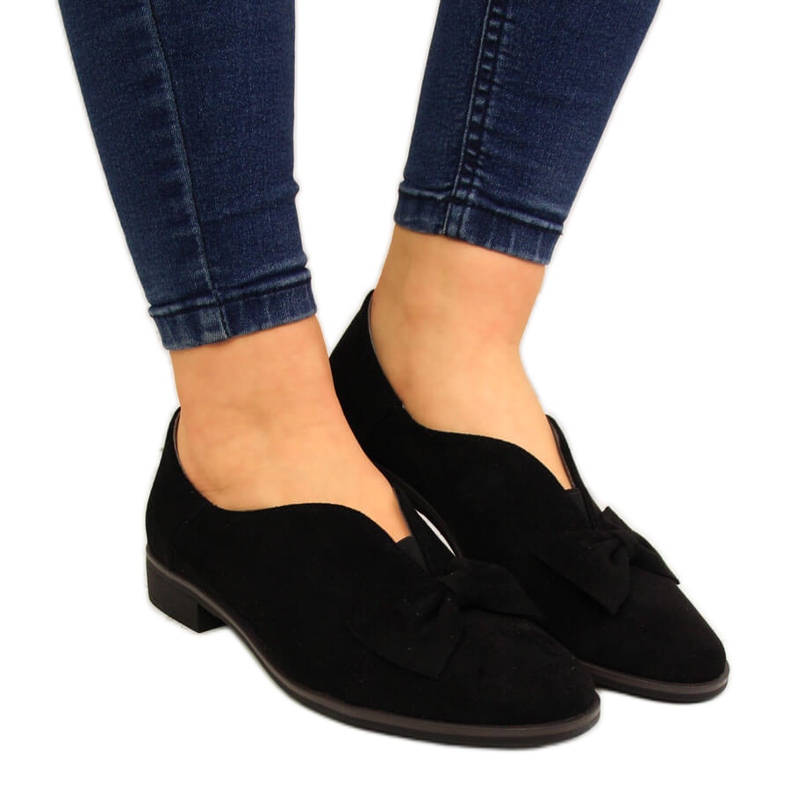 Women's shoes with a black bow Jezzi