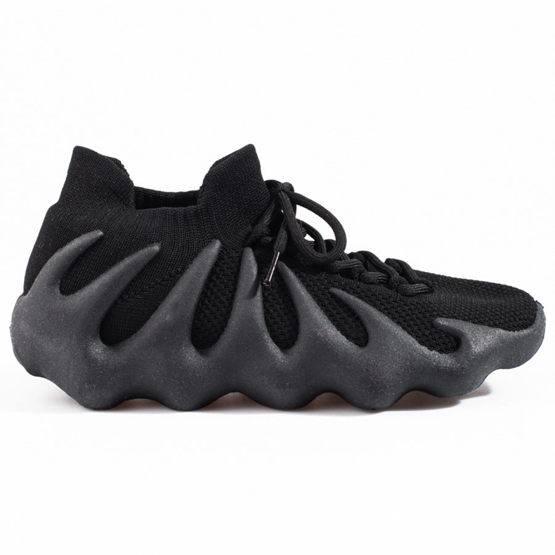 Shelovet women's sports shoes with a fashionable black sole