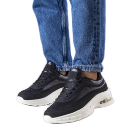Courtne black sneakers