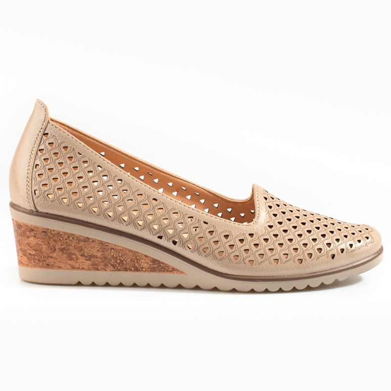 W. Potocki Women's openwork pumps Potocki beige