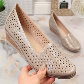 Naturalizer brina 2025 wedge pump