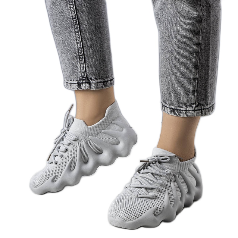 Gray airy sneakers from Muriel grey