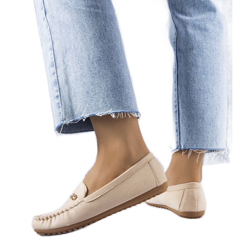 BM Beige loafers with a leather insole from Verrill
