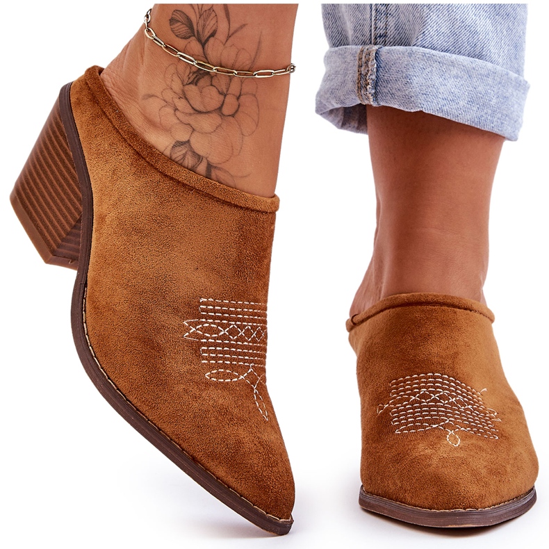 BM Women's Suede Camel Romina Cowboy Slippers brown