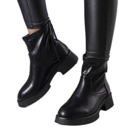 Victoire black classic boots
