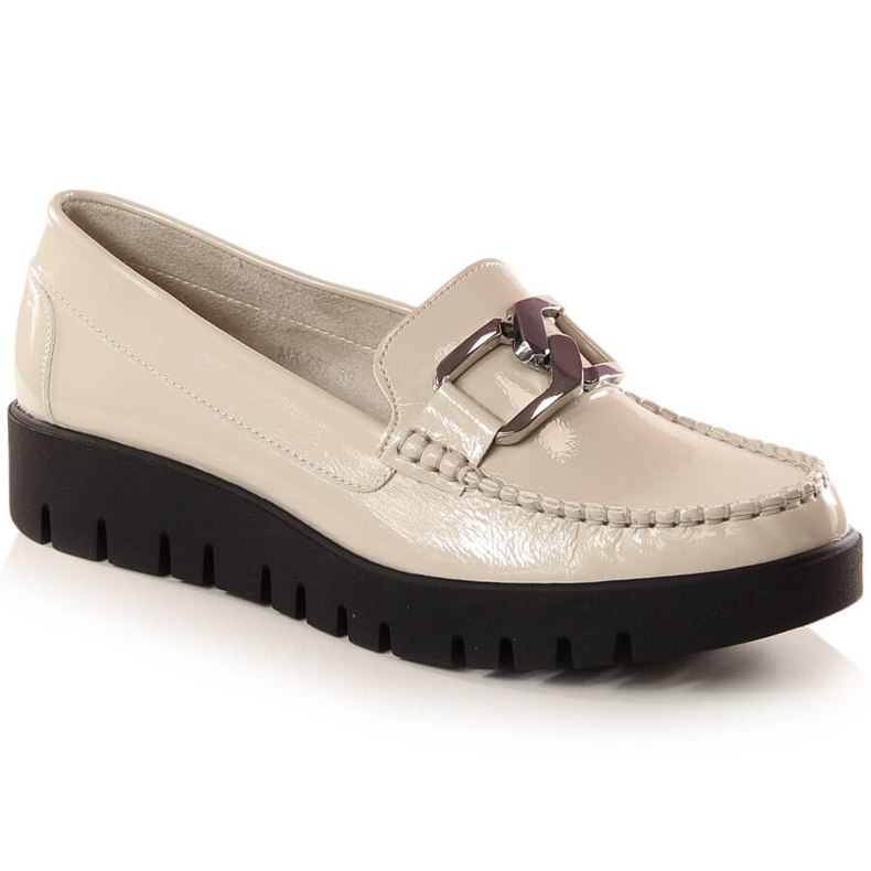 Women's beige lacquered moccasins on the platform Sergio Leone MK757