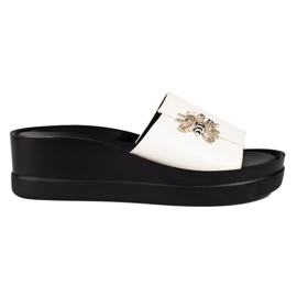 Women's white slippers on a comfortable Shelovet wedge Women's white slippers on a comfortable Shelovet wedge
