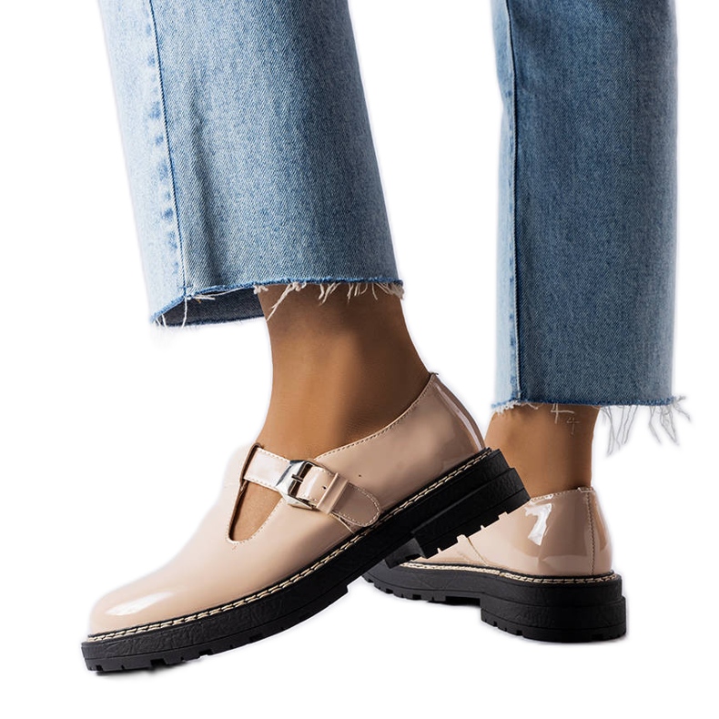 PA1 Beige lacquered shoes from Vaden