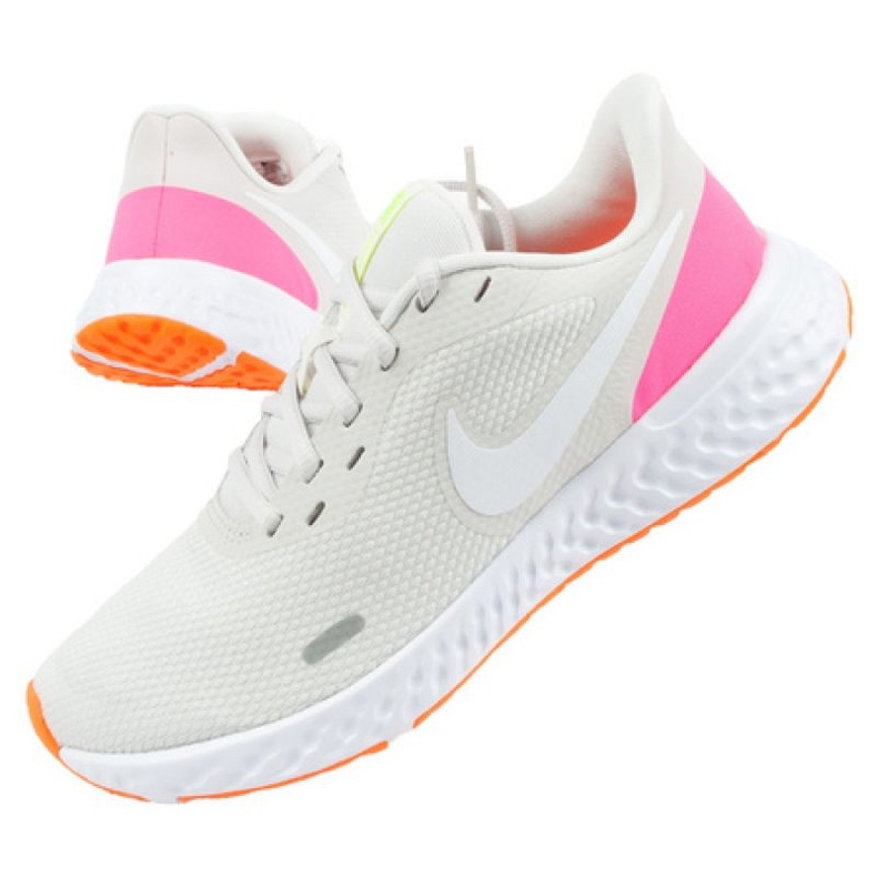 Nike Revolution 5 W BQ3207-007 sports shoes white Nike Revolution 5 W BQ3207-007 sports shoes white