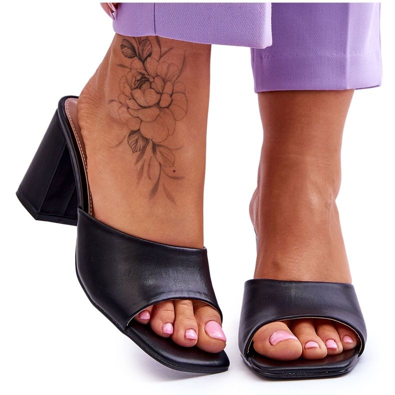 Women's Leather Classic Slippers Black Loara