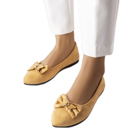 Jetté beige pointy toe ballerinas