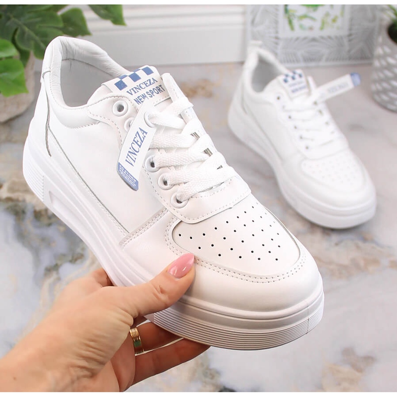 Women's sports shoes white Vinceza 34603