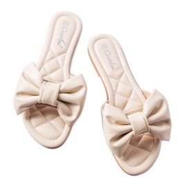 Beige elegant sandals with a bow from Garnier