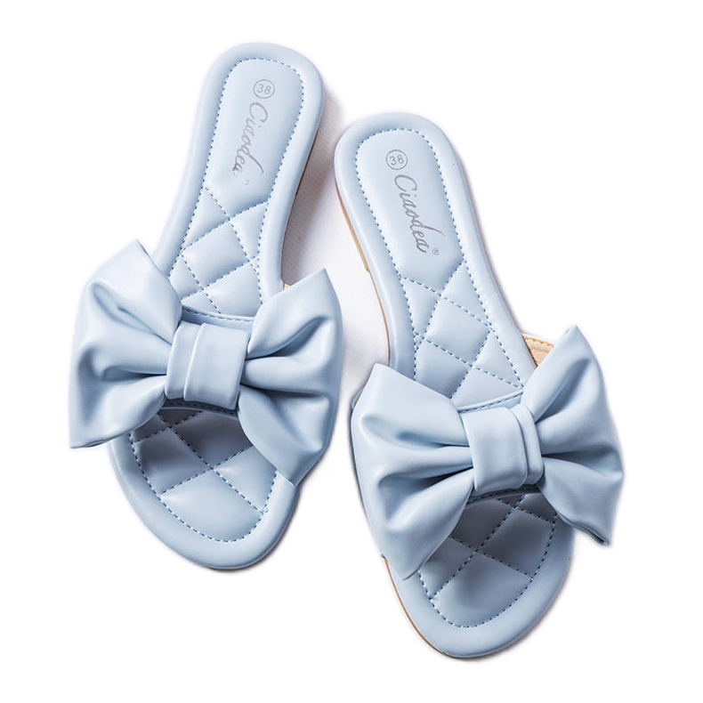BM Blue elegant sandals with a bow from Garnier