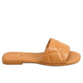 Women's Cray Camel quilted slippers beige