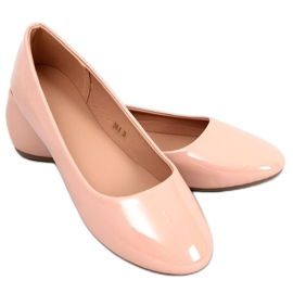 Cargil Beige lacquered ballerinas