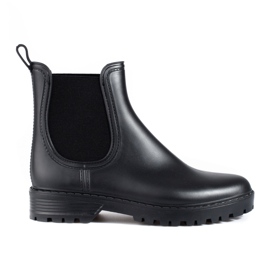 Black boots with thick soles from Shelovet