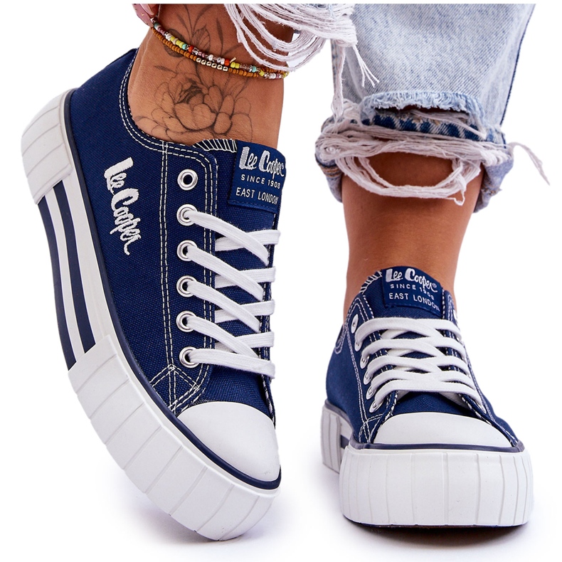 Women's Sneakers On The Platform Lee Cooper LCW-23-31-1803L Navy Blue Women's Sneakers On The Platform Lee Cooper LCW-23-31-1803L Navy Blue