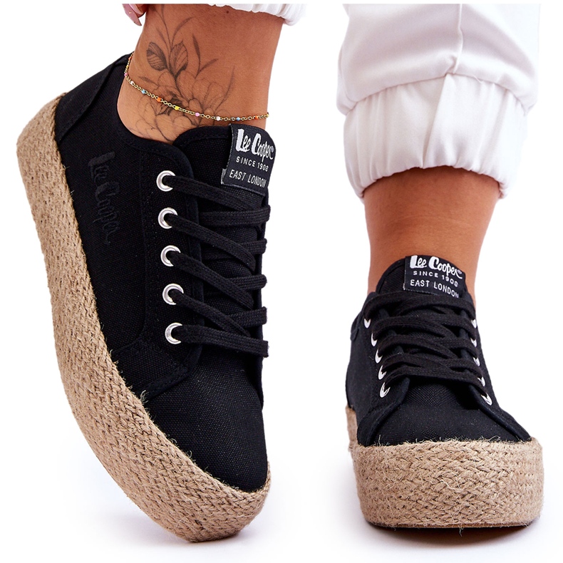 Fashionable Braided Sneakers Lee Cooper LCW-23-31-1797L Black