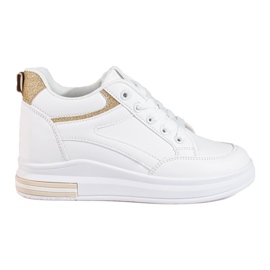 White sneakers with a hidden wedge from Shelovet
