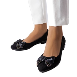 Black pointy toe ballet flats from Duval