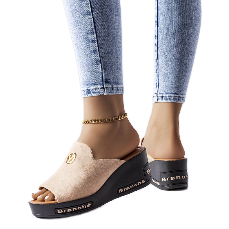 Vinceza Beige high wedge sandals from Vincez Vinceza Beige high wedge sandals from Vincez