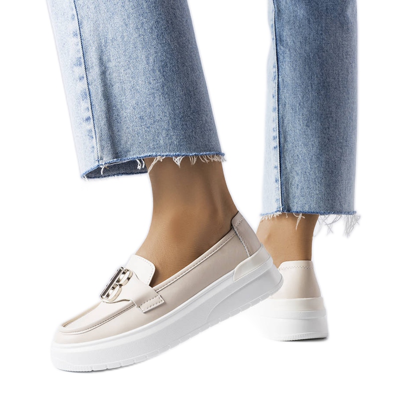 Venezia Beige moccasins with thick soles from Vinceza