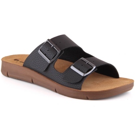 Comfortable men's slippers with black buckles Inblu CM000028-014