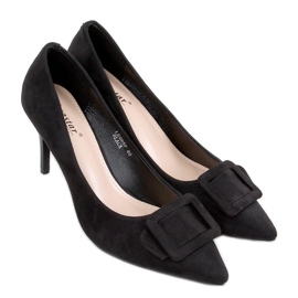 Pumps on a Fiona Black stiletto heel Pumps on a Fiona Black stiletto heel