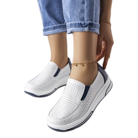 White openwork leather shoes from Aiglentina