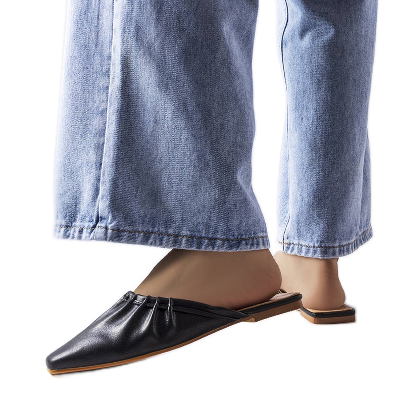 Black ruffled toe sandals from Aasiaat Black ruffled toe sandals from Aasiaat