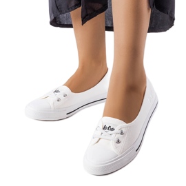 Lee Cooper LCW-23-31-1791L white sneakers