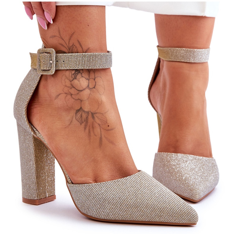 Shiny High Heel Pumps Golden True Love