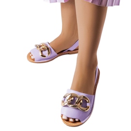 Purple sandals decorated with a chain from Germaine