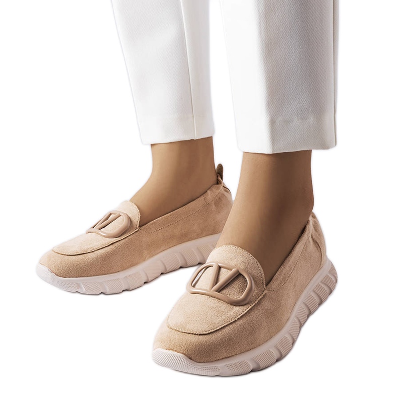 Vinceza Beige slip-on sneakers from Vincez