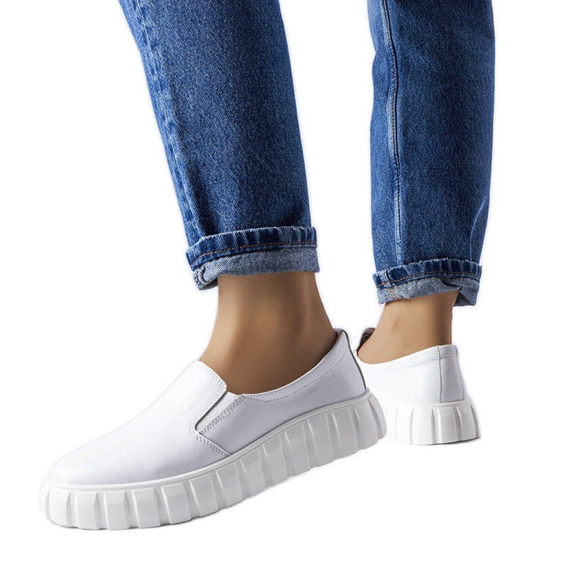 White shoes LS5379 White