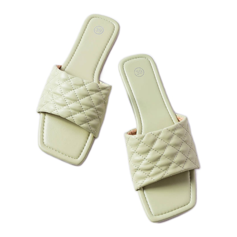 Green elegant slippers with quilting from Labrie