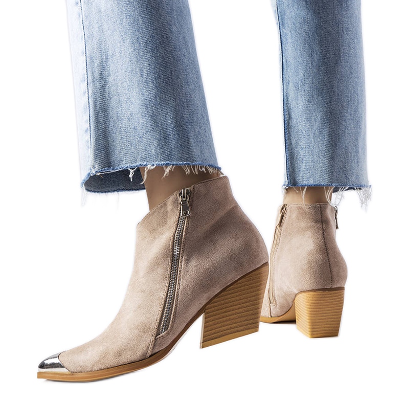 Beige metal toe cowboy boots from Vergne