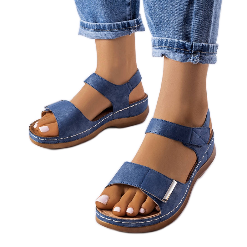 Navy blue low wedge sandals from Vallis